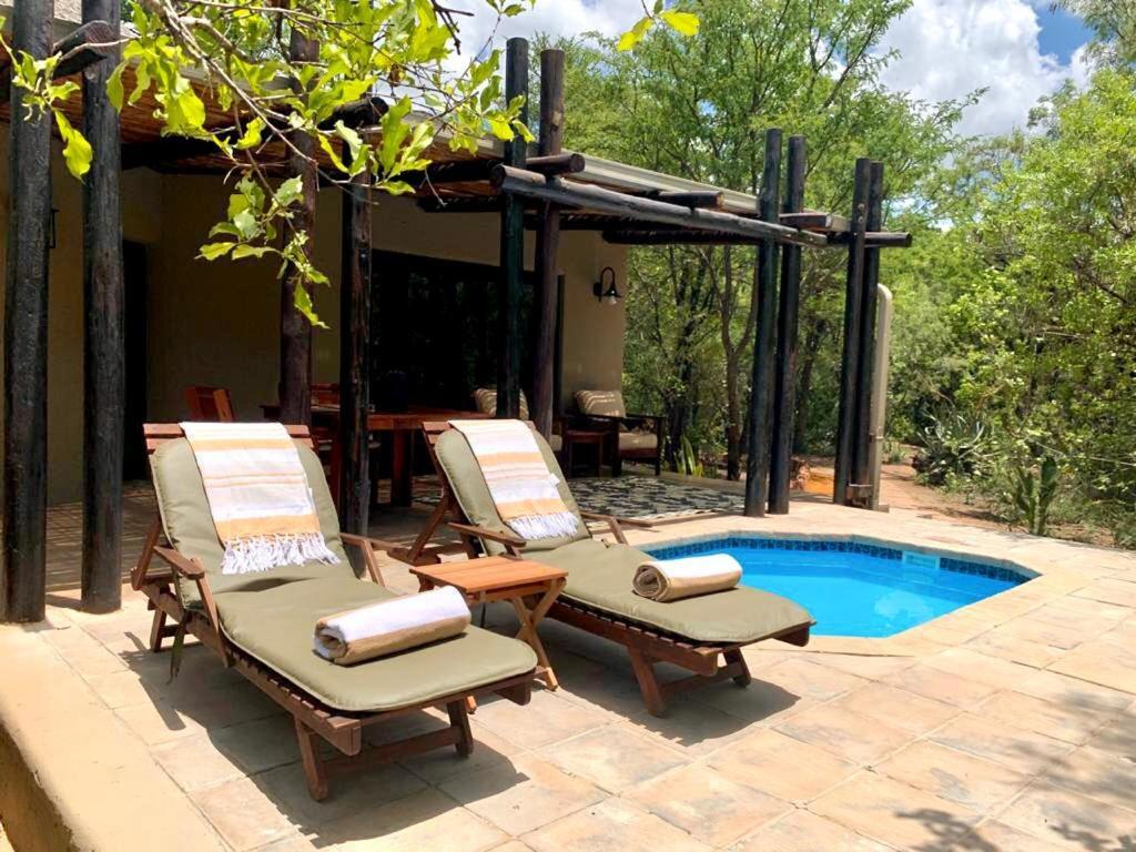 Ikhaya Lamadube Game Lodge Klipdrift Exteriör bild