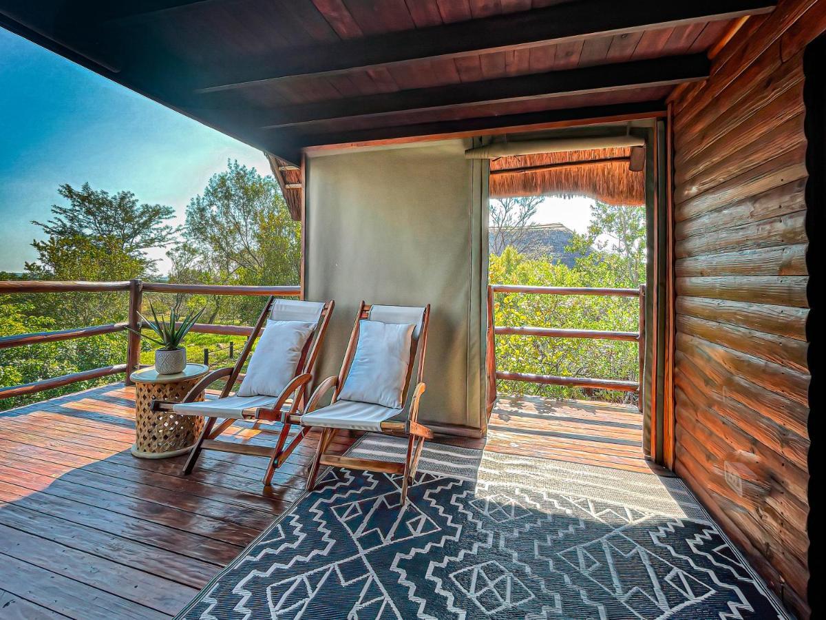 Ikhaya Lamadube Game Lodge Klipdrift Exteriör bild