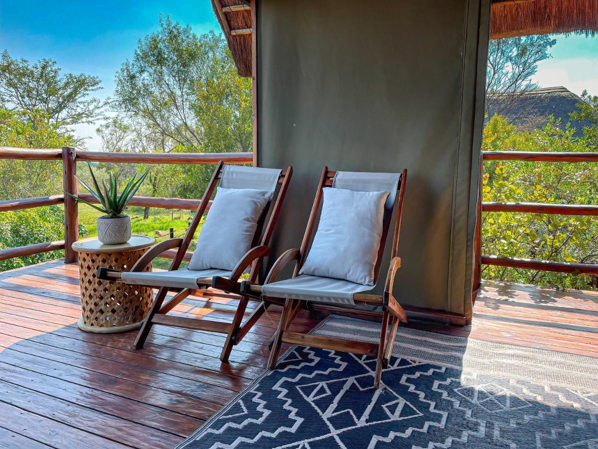 Ikhaya Lamadube Game Lodge Klipdrift Exteriör bild